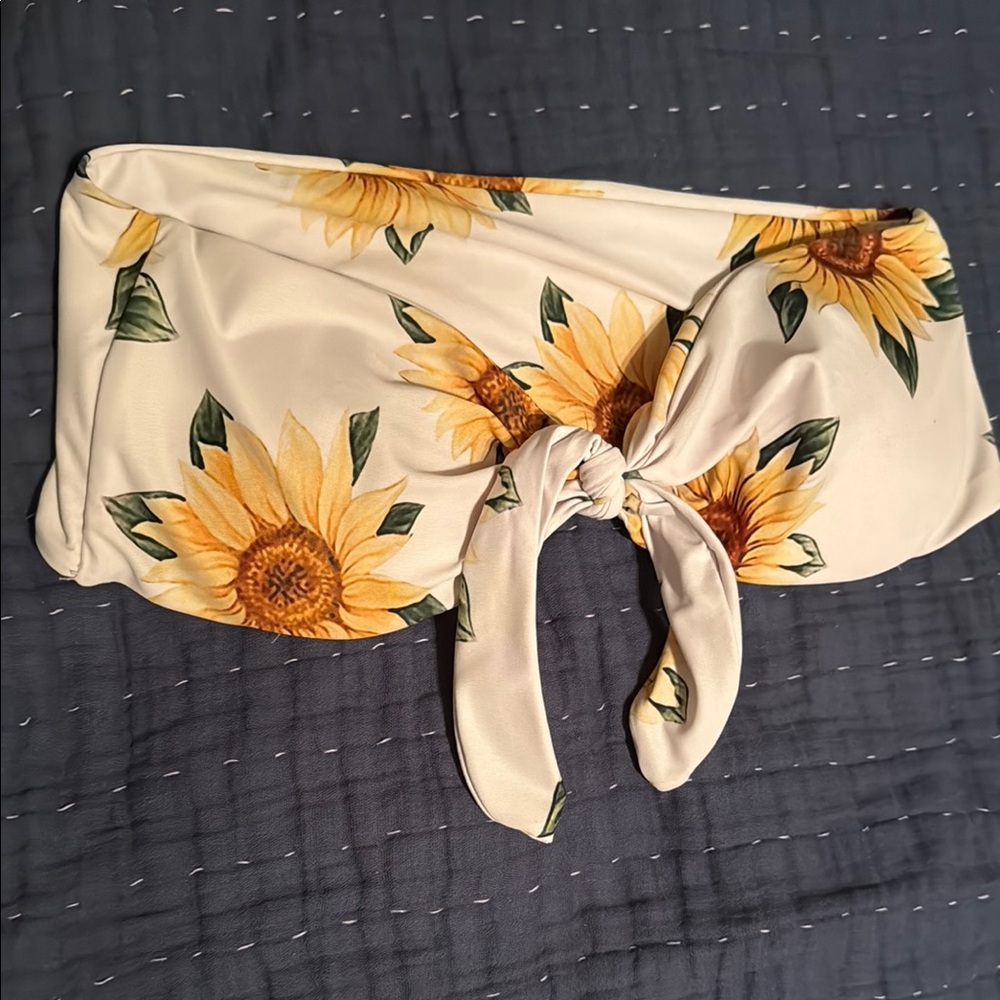 Zaful Cream and Yellow Bikini Set Swimwear